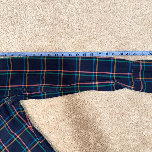 EUC Men’s J. Crew Plaid Button-down XS - Picture 6 of 7